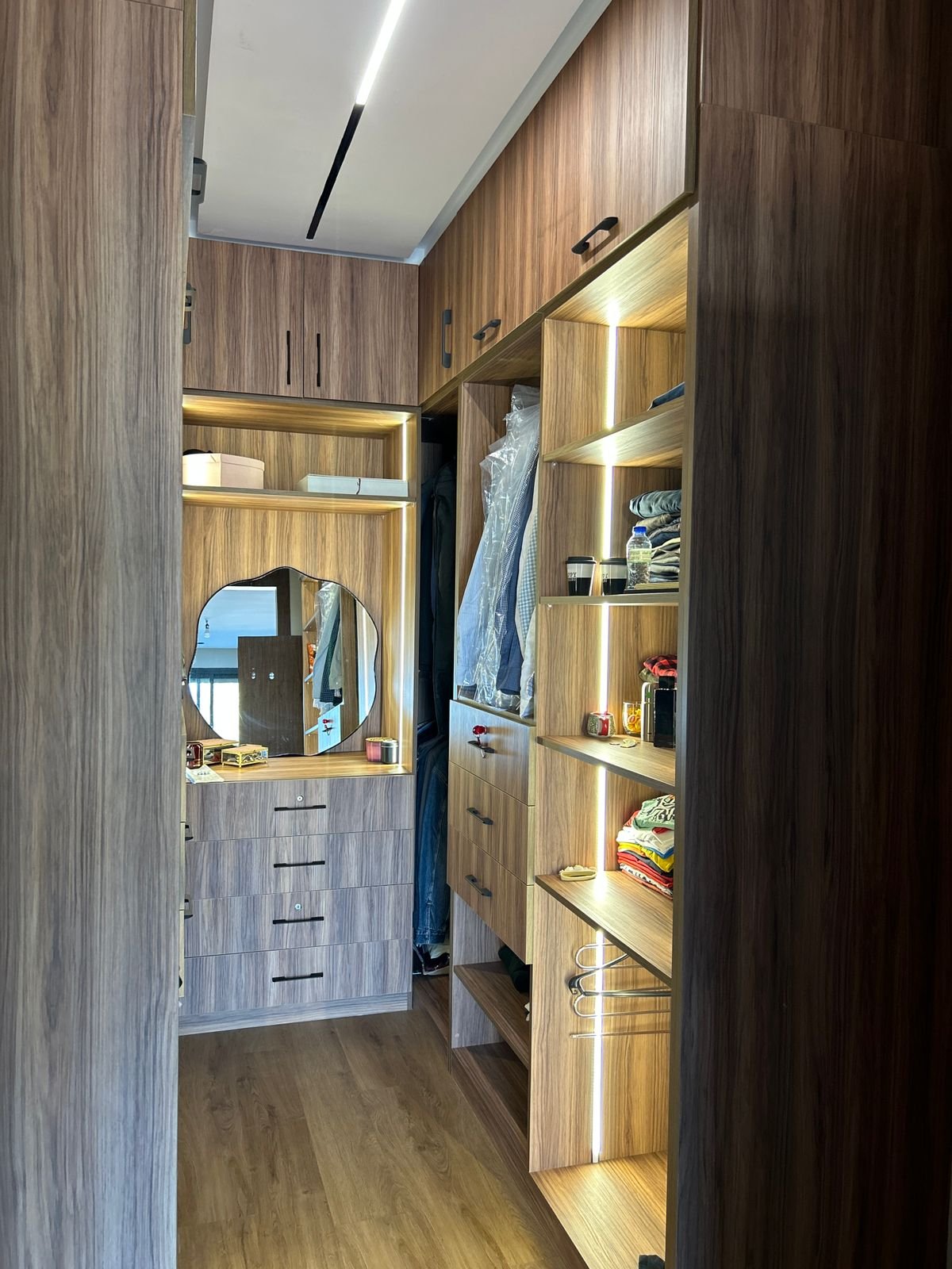 WhatsApp_Image_2025-10-12_at_14.07.38_bij3xd